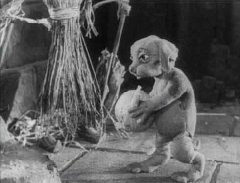 The Mascot © Wladyslaw Starewicz